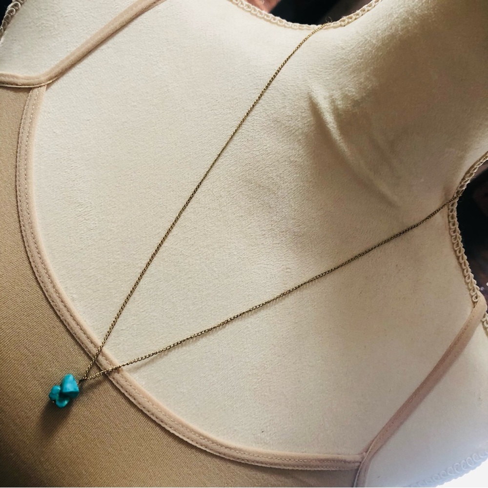 Elegant long length faux turquoise pendant gold chain necklace